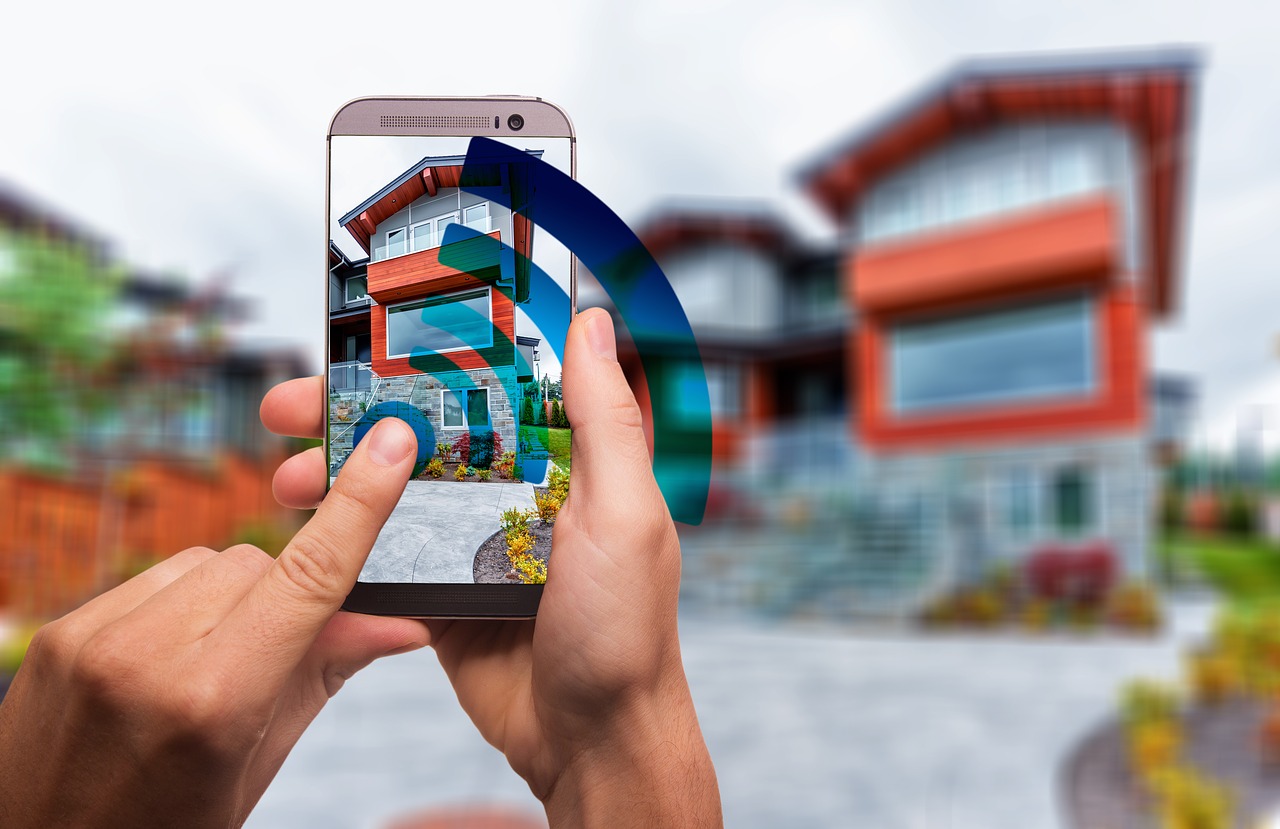 Smart Home House Technology  - geralt / Pixabay